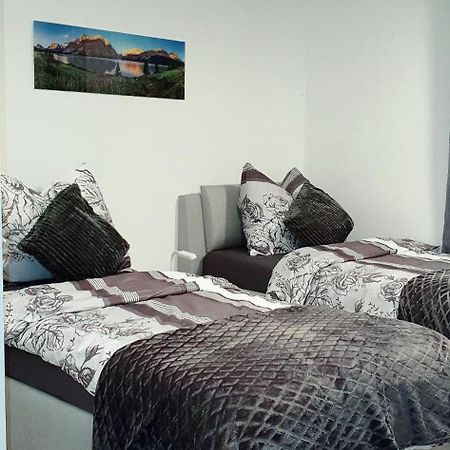 3-Zimmer- Wohnung In Traun, Naehe Linz Und Wels Exterior foto